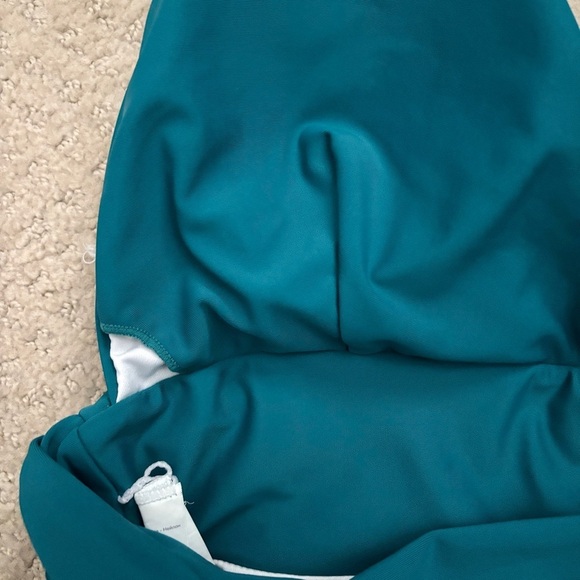 NEW Cupshe Keeping You Accompanied Striped One Piece Swimsuit Women’s Large - Picture 6 of 8